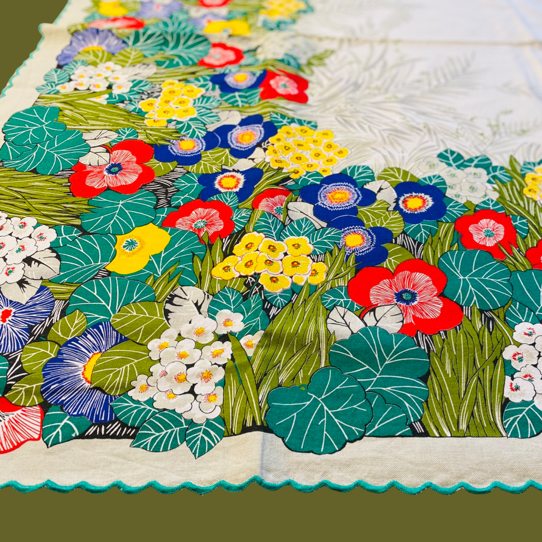 Primavera Party Tablecloth