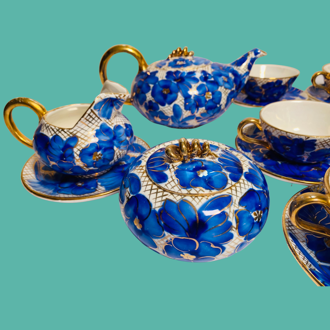 Tipsy Blue Tea Set